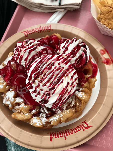 DisneyFunnelCake
